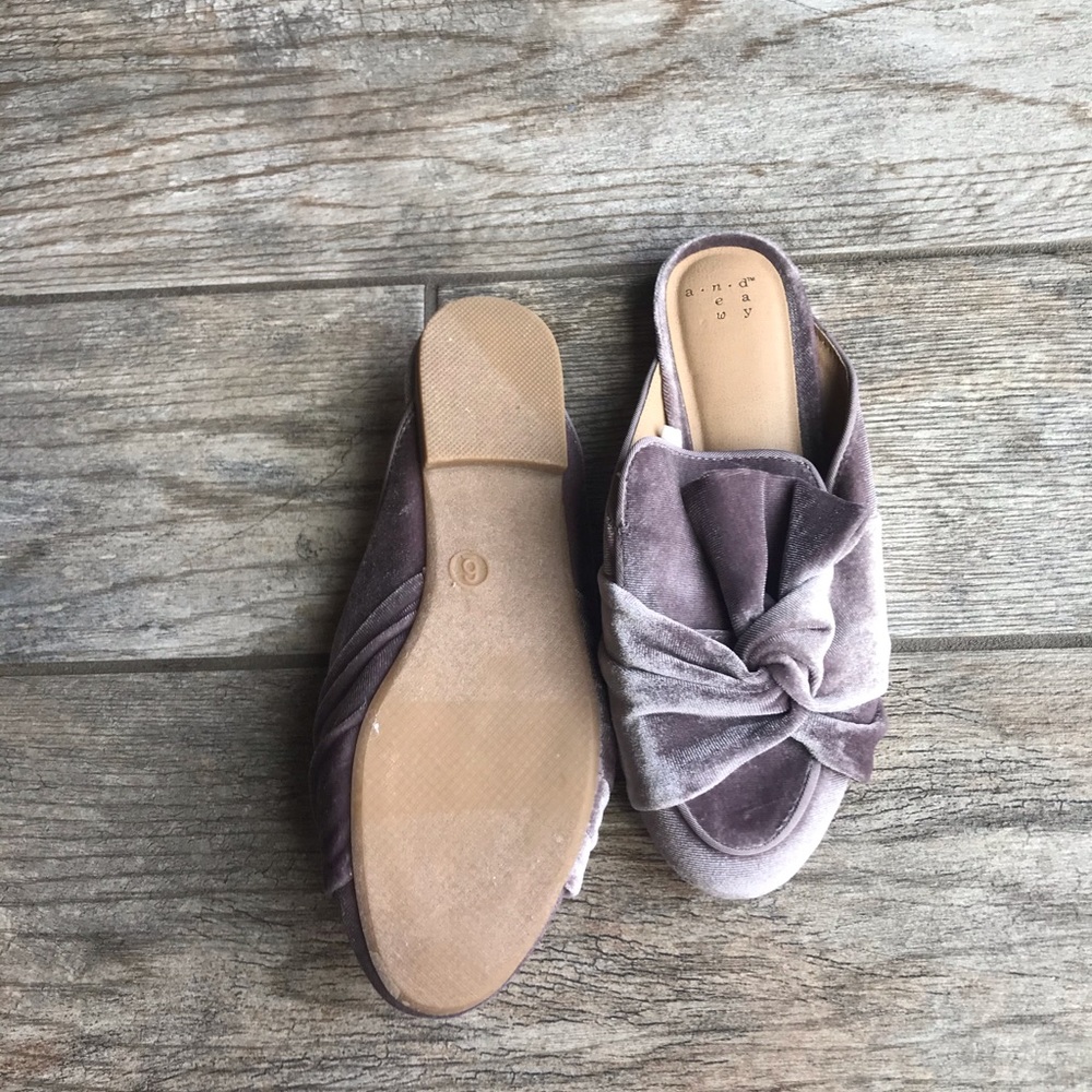 ✨2X Host Pick✨A New Day Mules - Picture 4 of 6